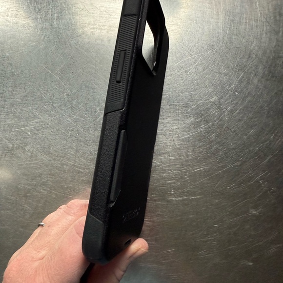 OtterBox Black Rugged Phone Case Dual-Layer Protection - Picture 3 of 4